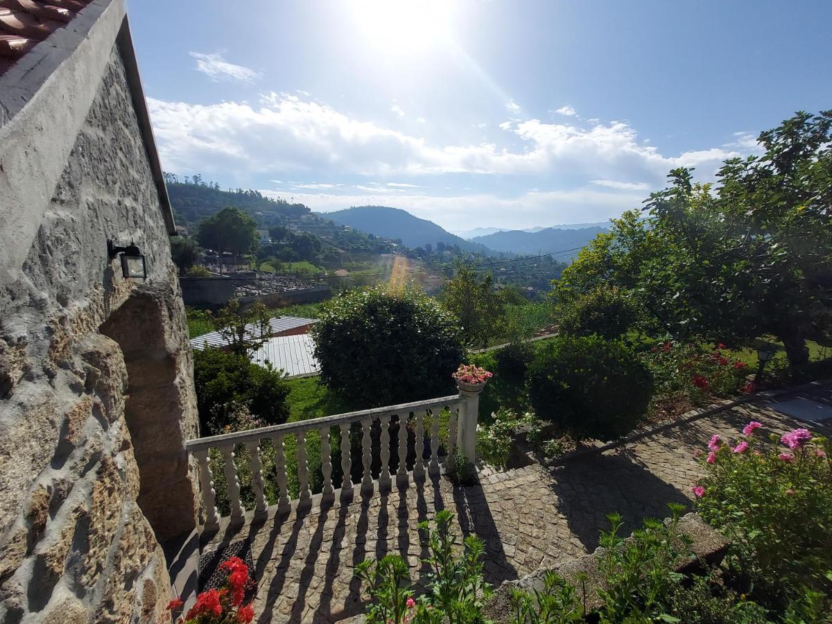 Castelo Dos Sonhos Hotel Valadares  ภายนอก รูปภาพ