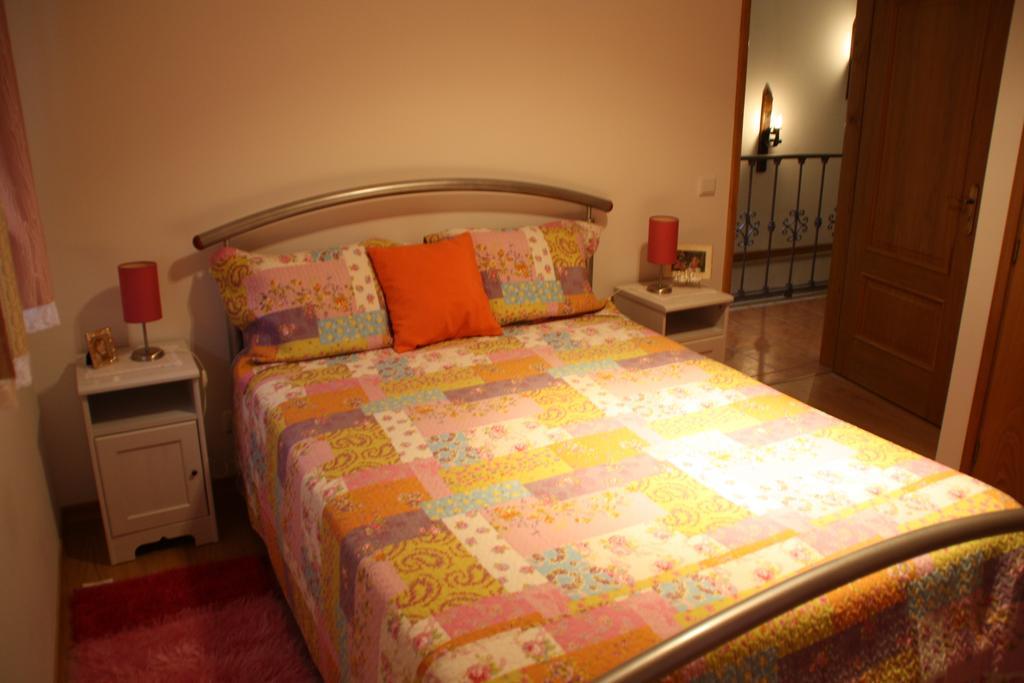Castelo Dos Sonhos Hotel Valadares  ภายนอก รูปภาพ